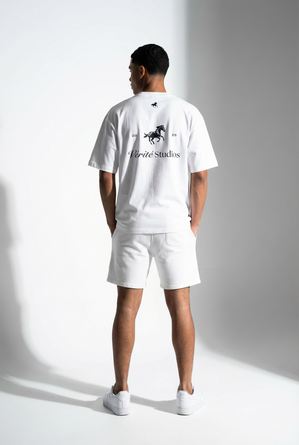 Playera Oversized Vérité Studios