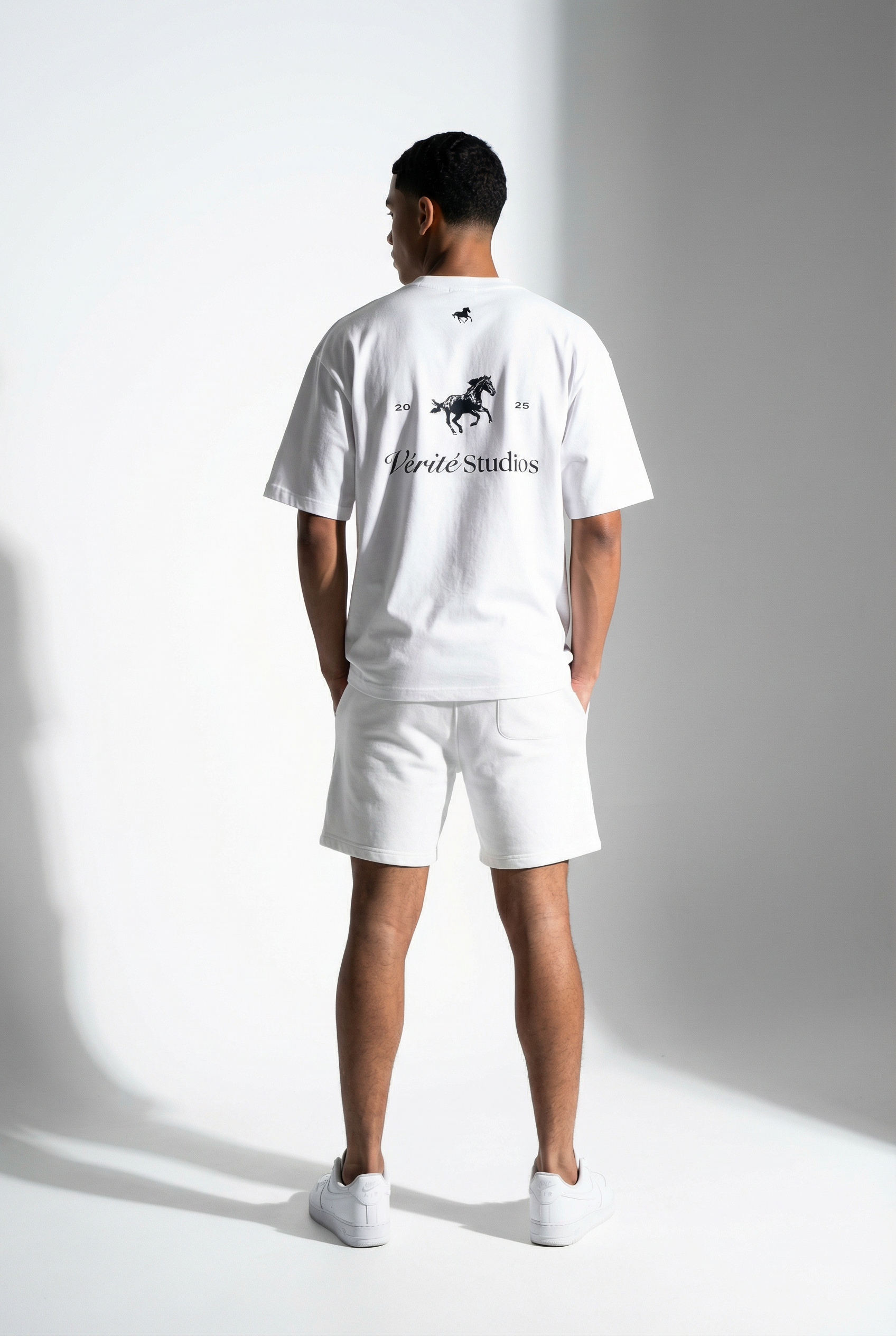 Playera Oversized Vérité Studios